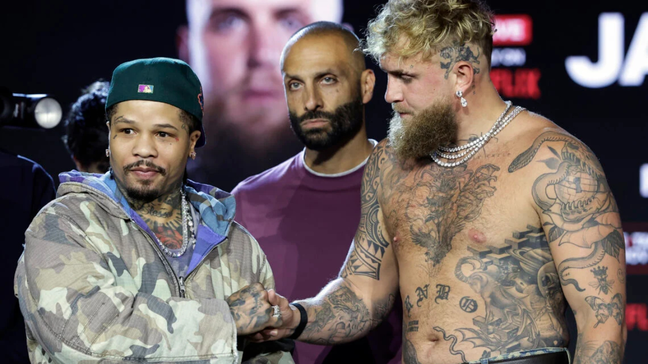 Gervonta Davis (kiri) dan Jake Paul. (Foto: Fight TV)
