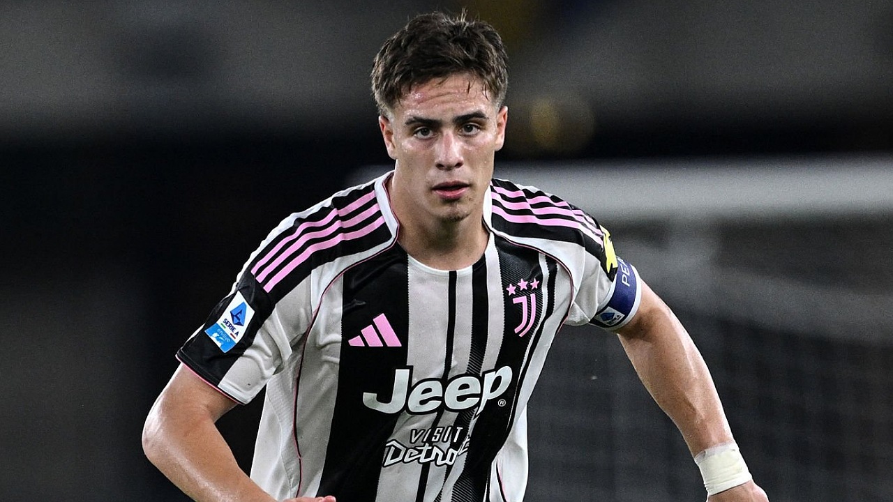 Arsenal mengincar bintang muda Juventus, Kenan Yildiz. (Foto: Image Photo Agency/Getty Images)