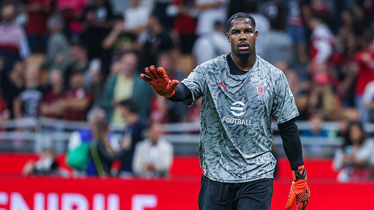 Mike Maignan. (Foto: Fabrizio Carabelli/SOPA Images/LightRocket)