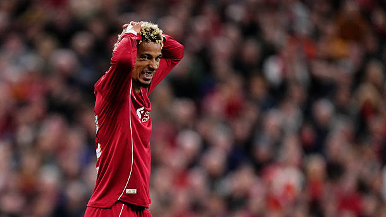 Kartu Merah Karena Buka Baju, Liverpool Langsung Potong Gaji Hugo Ekitike
