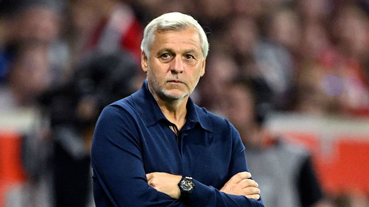 Bruno Genesio.