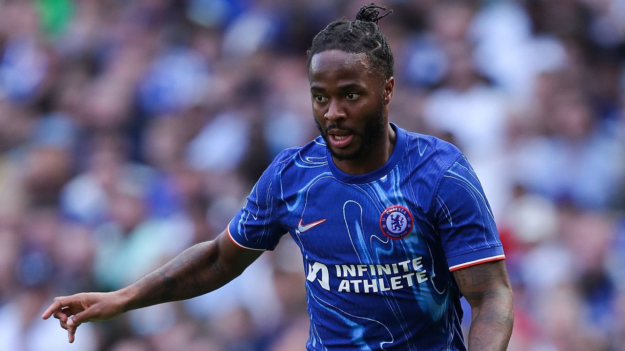 Raheem Sterling tak masuk rencana Enzo Maresca di Chelsea