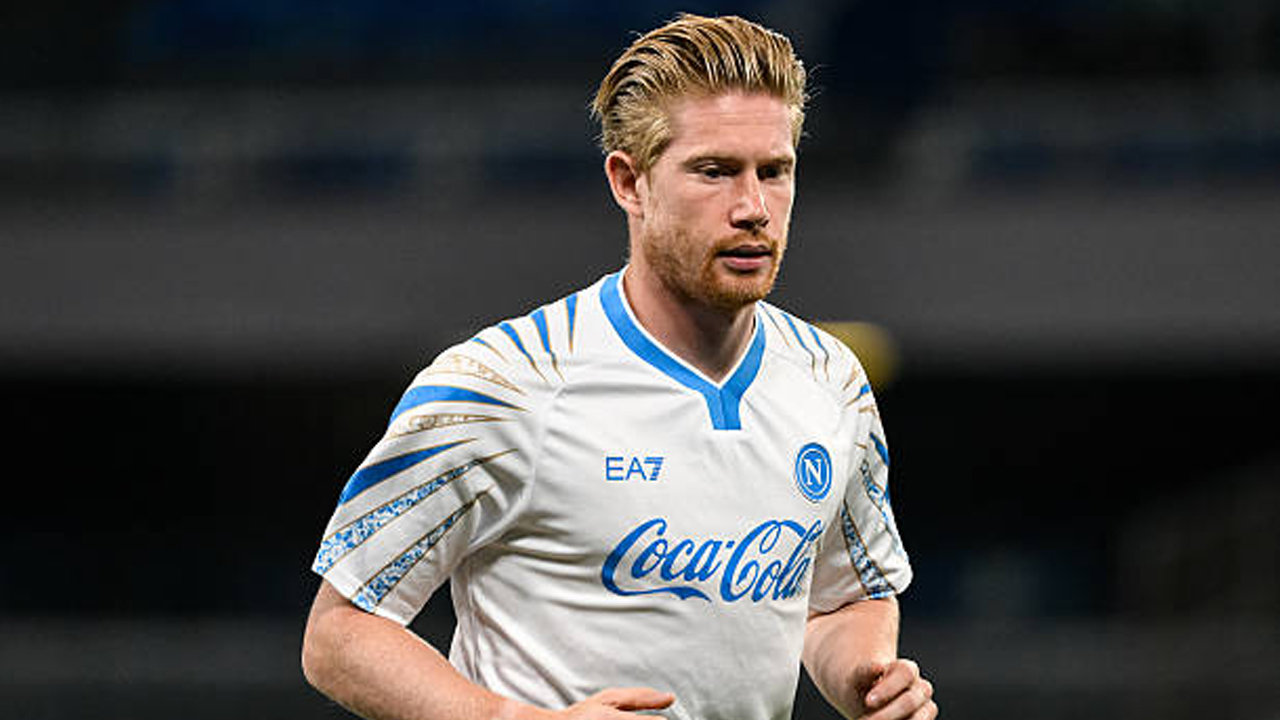 Bek Napoli Terkejut dengan Kerendahan Hati Kevin De Bruyne