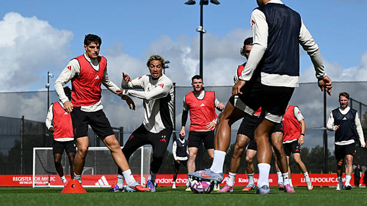 Dua Pemain Senior Absen Ketika Liverpool Hadapi Crystal Palace