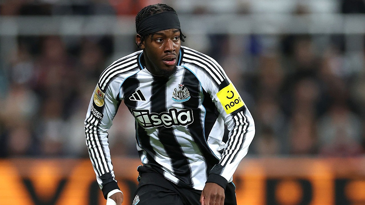 Anthony Elanga diberi dukungan oleh manajer Newcastle, Eddie Howe