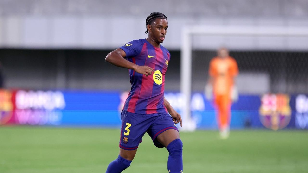 Alejandro Balde Akan Kembali Saat Sociedad Melawan PSG