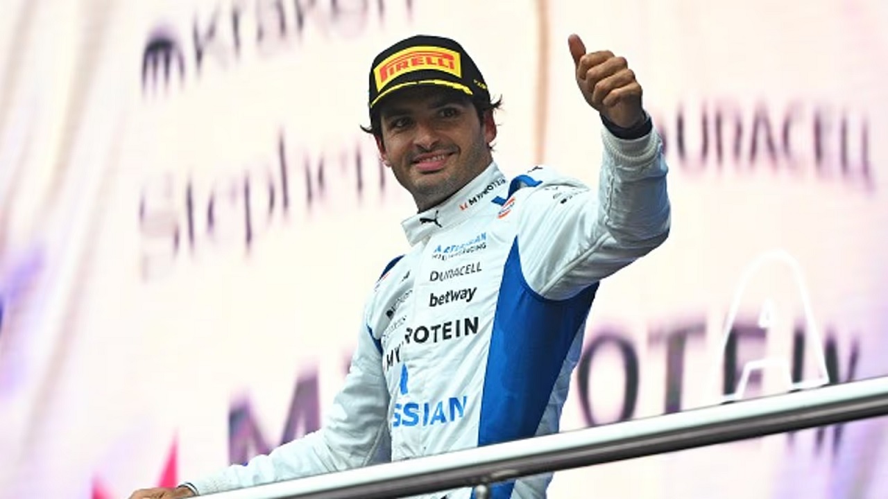 Carlos Sainz Jr keluhkan FW47 yang belum konsisten.