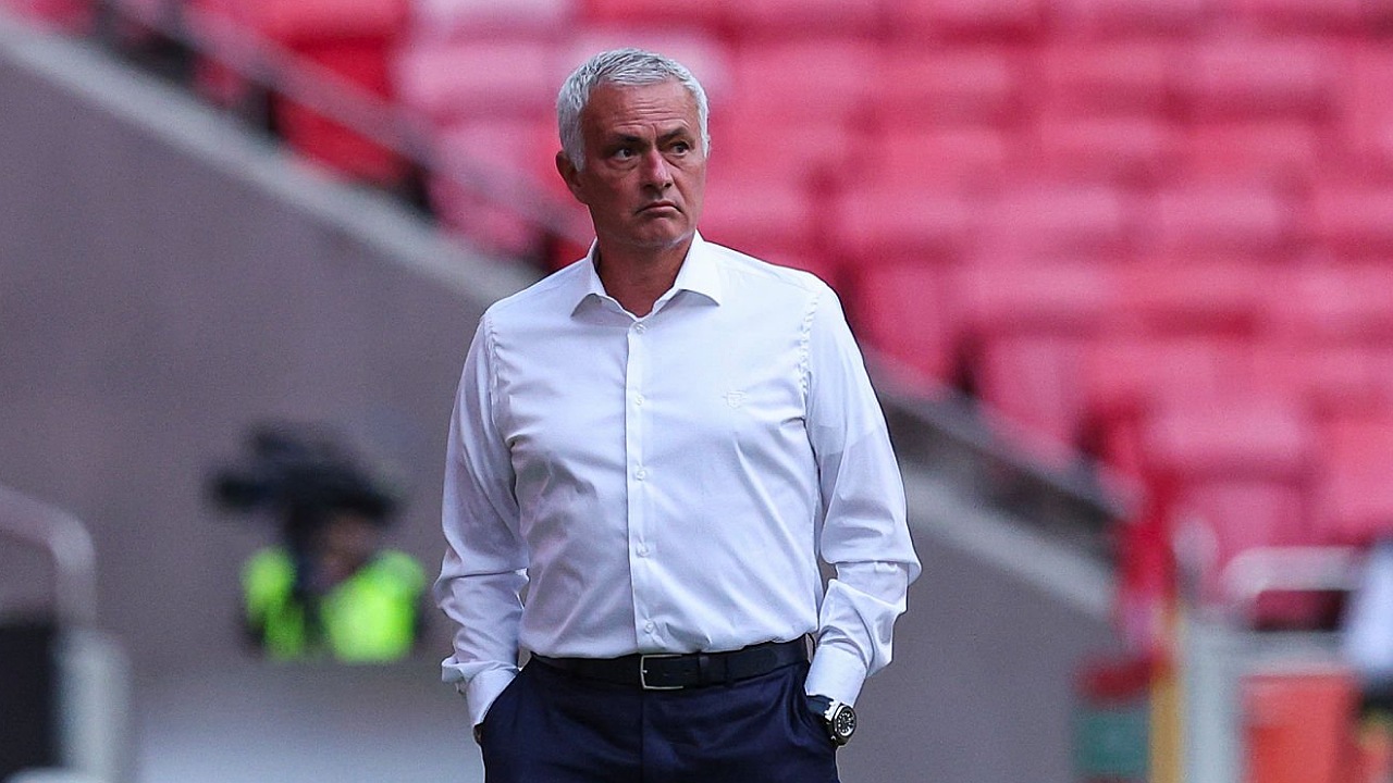 Pelatih Benfica, Jose Mourinho. (Foto: Carlos Rodrigues/Getty Images)