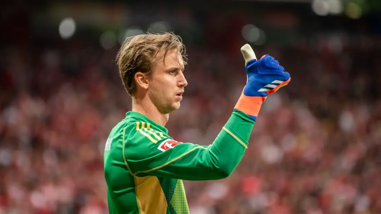 Frederik Ronnow (Sumber: Luciano Lima/Getty Images)