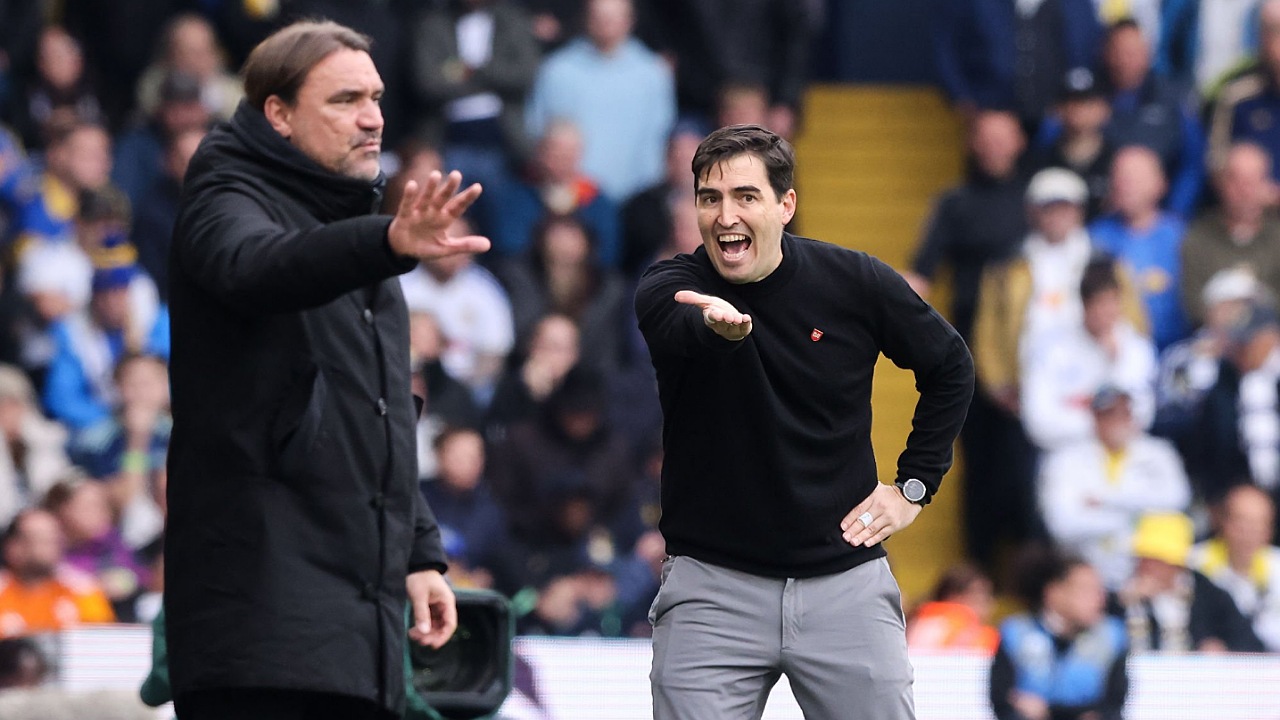 Andoni Iraola Akui Bournemouth Kewalahan Hadapi Fisik dan Bola Mati Leeds
