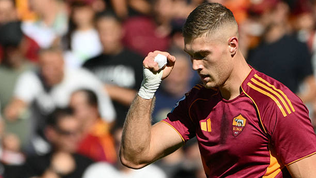Artem Dovbyk Sebut Pemain AS Roma Anggap Gian Piero Gasperini Seperti Guru