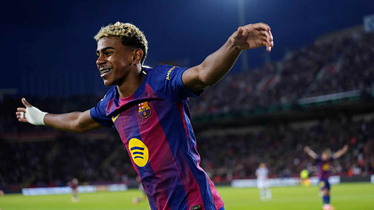 Barcelona Kalahkan Sociedad, Hansi Flick Senang Lamine Yamal Kembali Tampil
