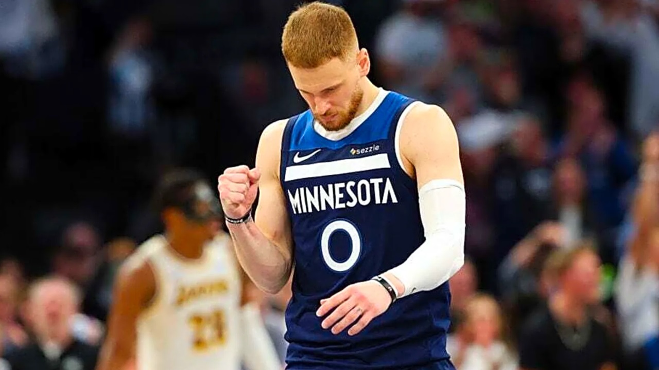 Donte DiVincenzo Salut dengan Kerja Keras Anthony Edwards
