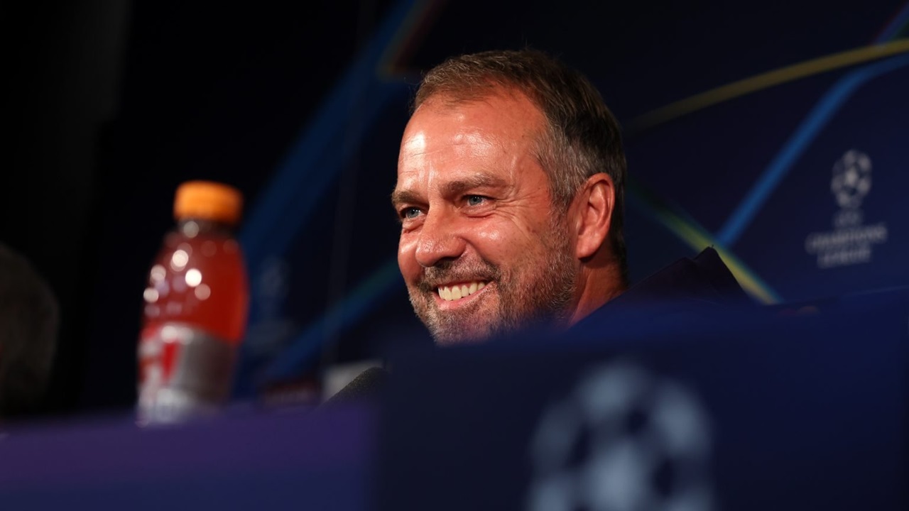 Hansi Flick Merasa Tertantang Menghadapi PSG di Liga Champions