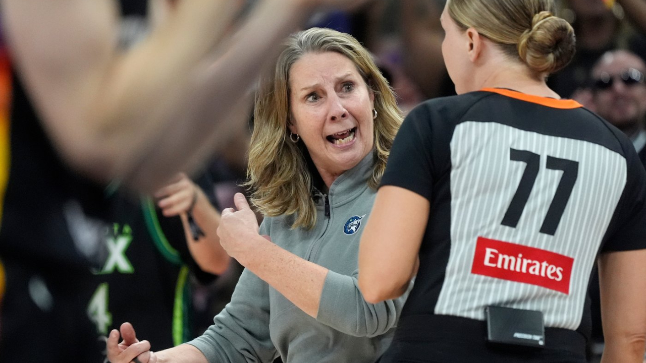 Pelatih Lynx Cheryl Reeve Dikenai Denda $15.000 Karena Kritik Keras Wasit