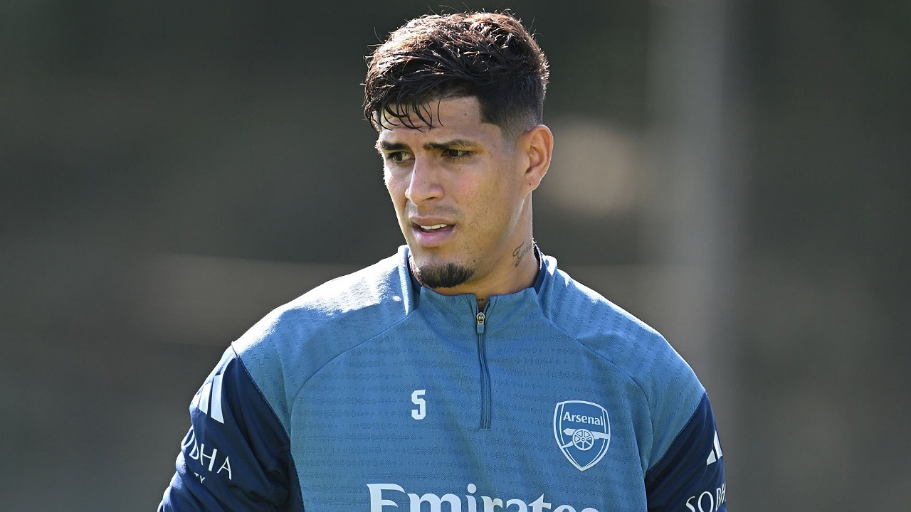 Bek Arsenal, Piero Hincapie