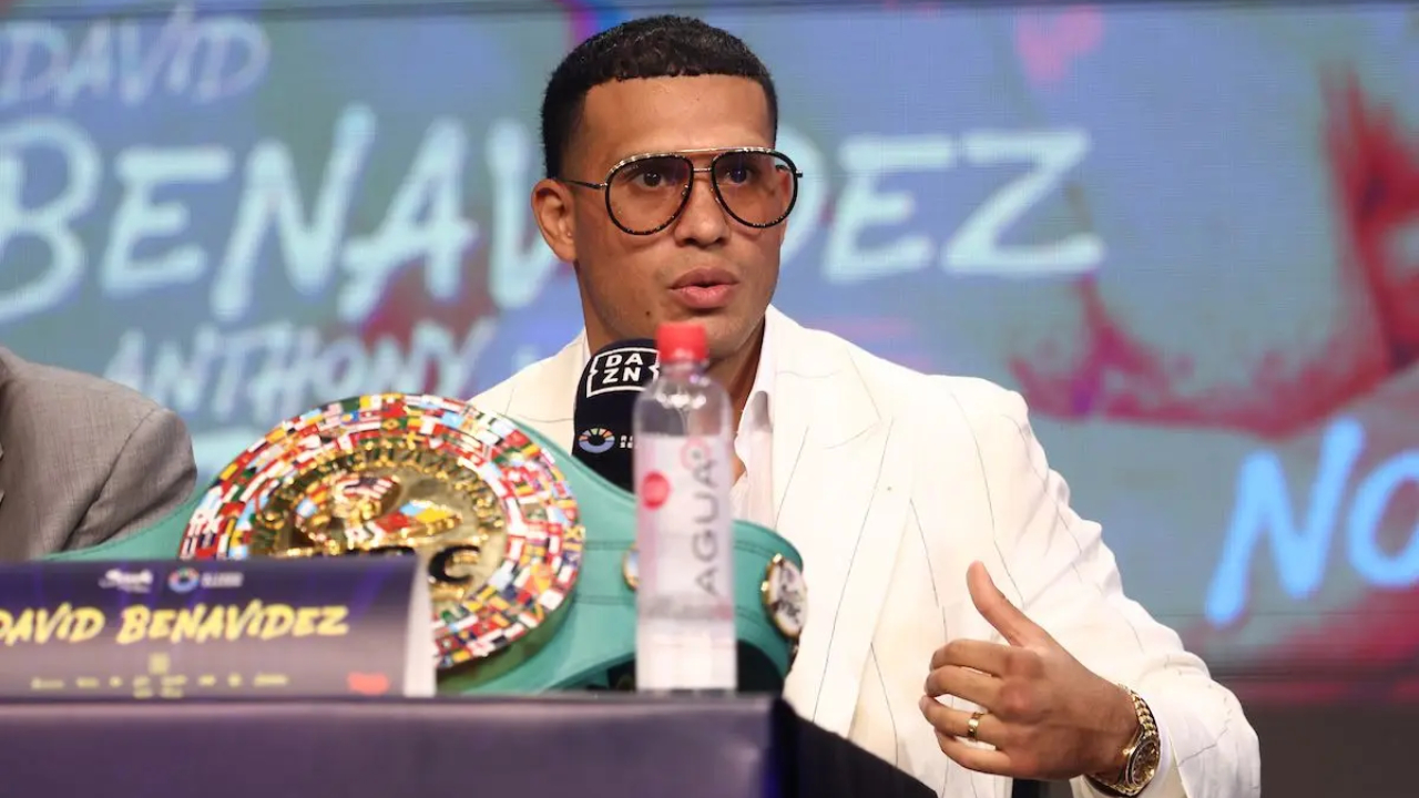 Bagi David Benavidez, fokusnya sepenuhnya pada membangun posisinya di kelas berat ringan. (Foto: Fight TV)