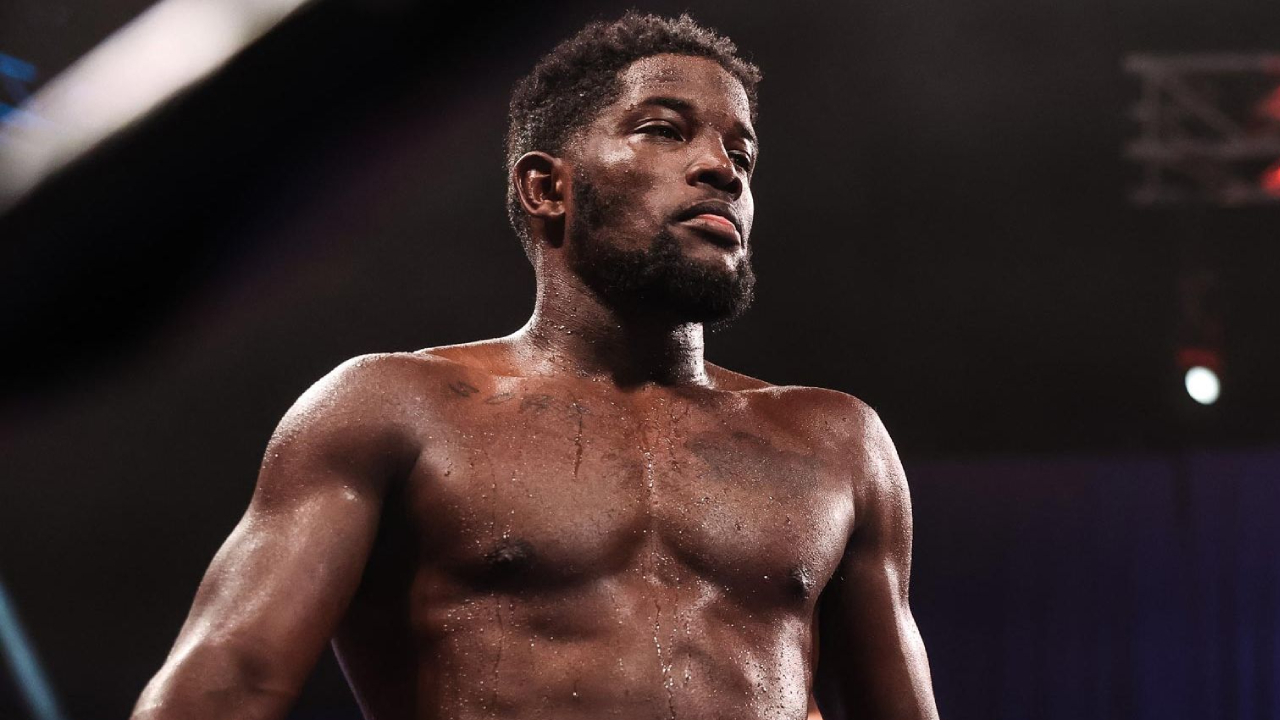 Sejak kekalahan dari Fundora, Erickson Lubin telah membangun momentum kembali dengan tiga kemenangan berturut-turut. (Foto: Fight TV)