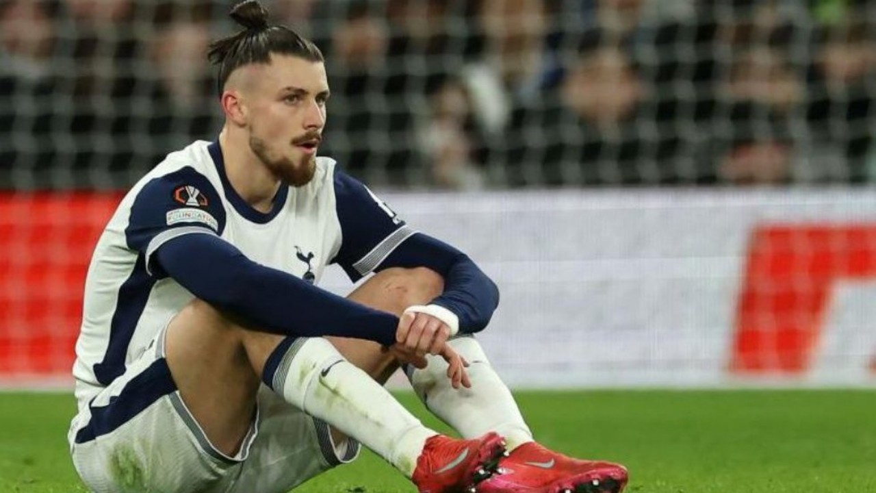 Defender Tottenham