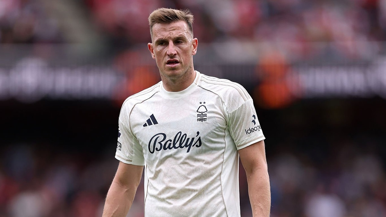 Striker Nottingham Forest, Chris Wood