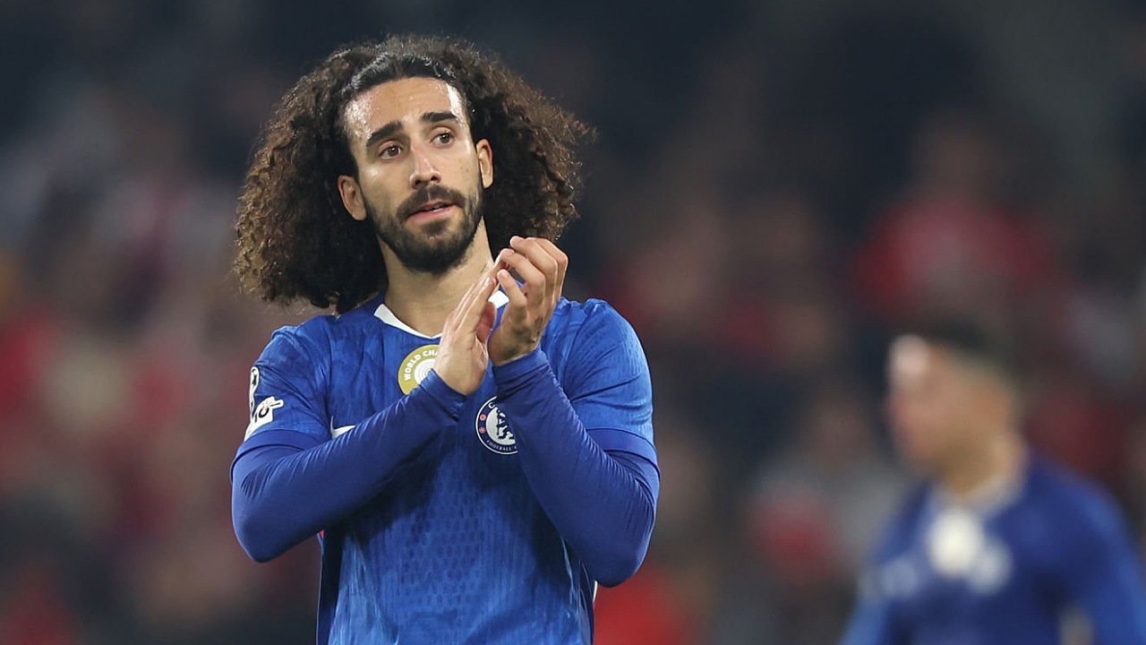 Bek kiri Chelsea, Marc Cucurella
