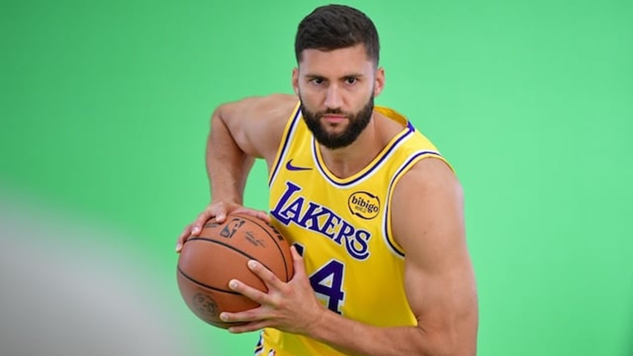 Maxi Kleber Merasa Pulih dari Cedera Patah Kaki
