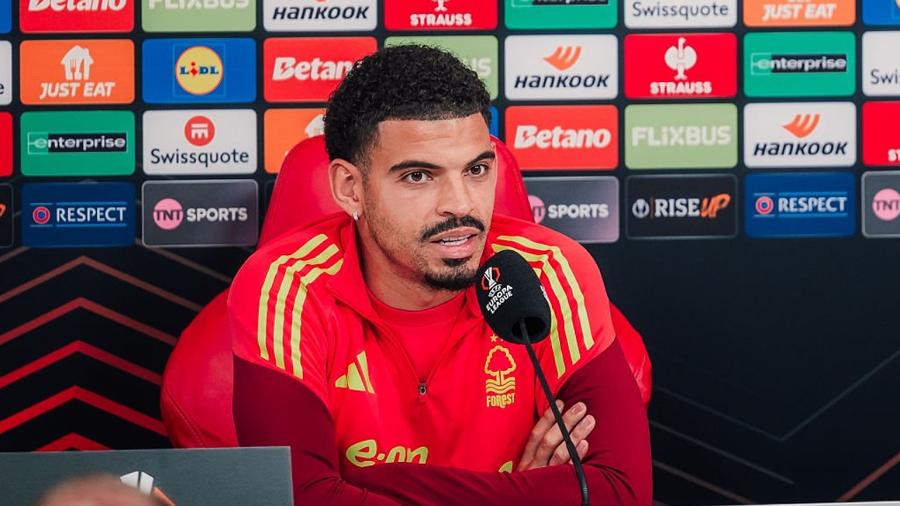 Gelandang Nottingham Forest, Morgan Gibbs-White
