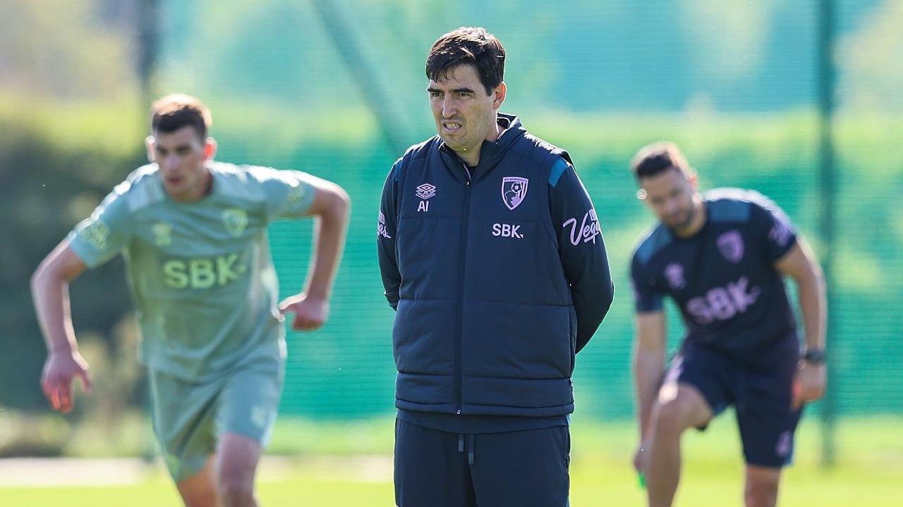 Manajer Bournemouth, Andoni Iraola