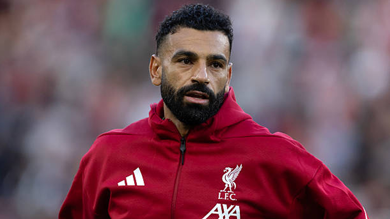 Arne Slot Akui Standar Tinggi Buat Mohamed Salah Terlihat Menurun