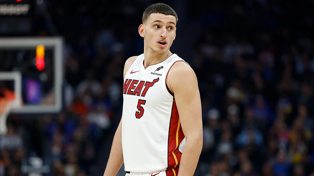 Nikola Jovic sumringah dapat kontrak baru dari Miami Heat.