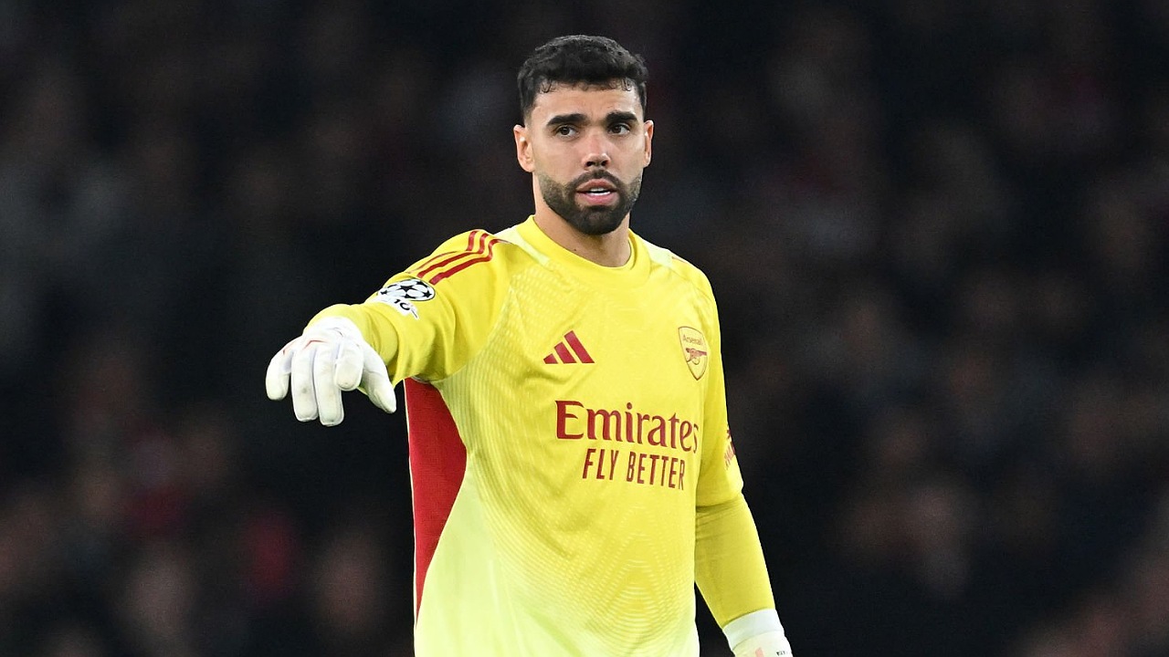 Kiper Arsenal, David Raya, dipuji oleh Jamie Carragher. (Foto: Stuart MacFarlane/Getty Images)