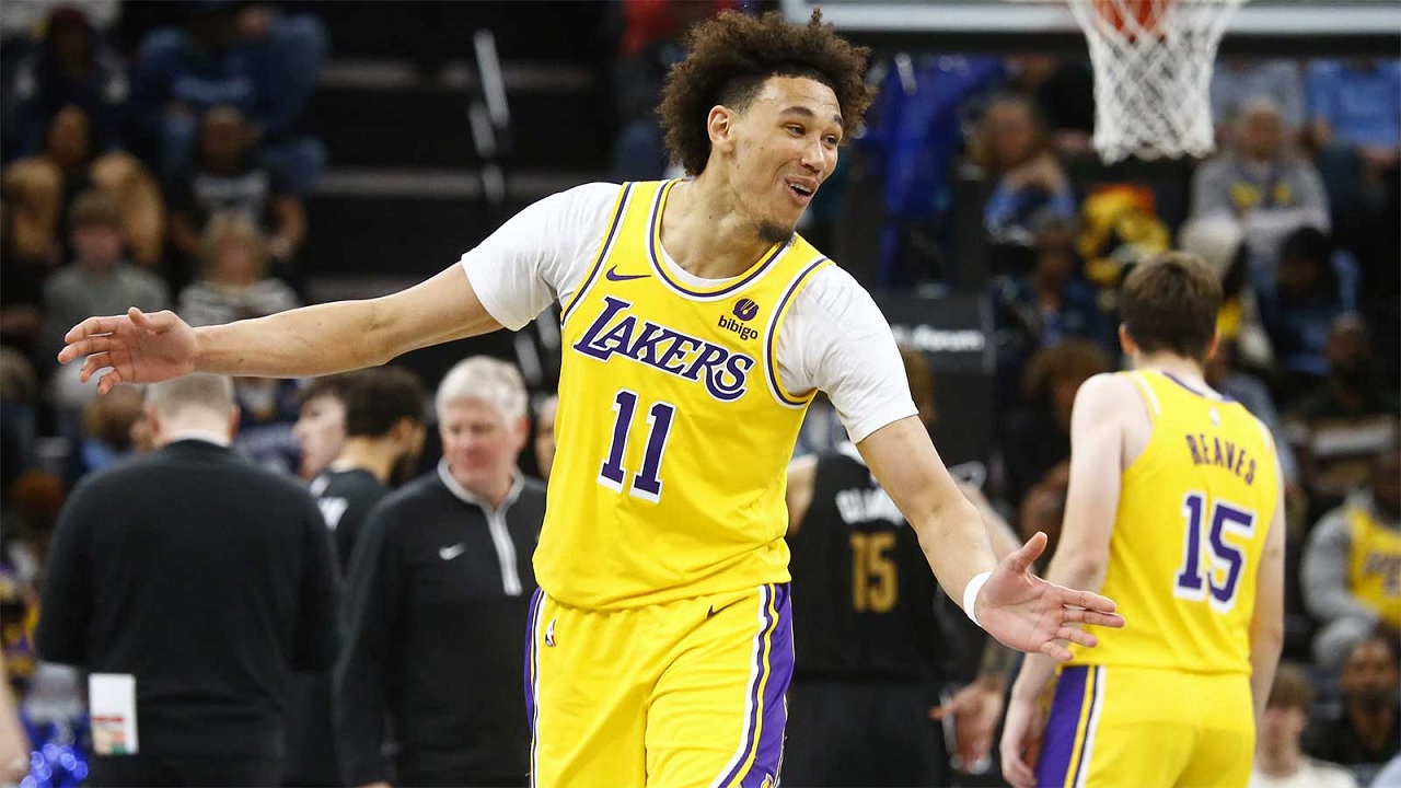 Jaxson Hayes ungkap alasan bertahan dengan Lakers.