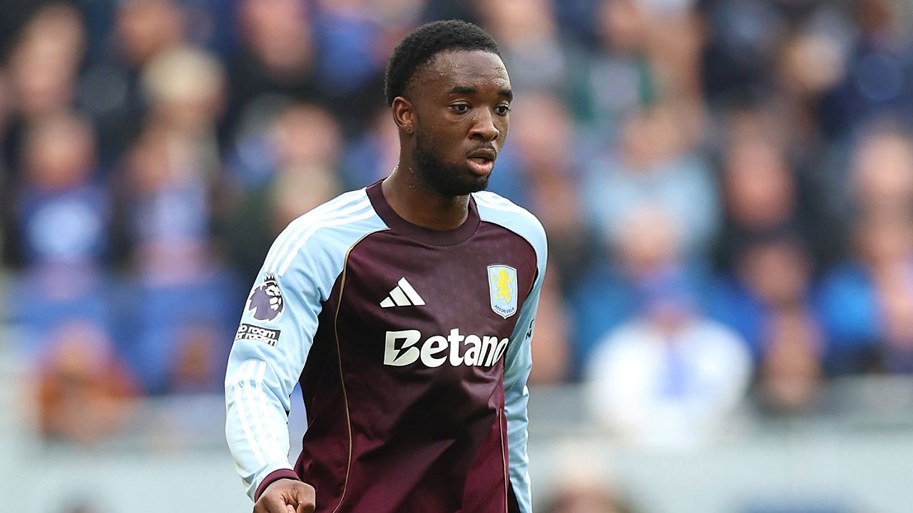 Bek Aston Villa, Lamare Bogarde