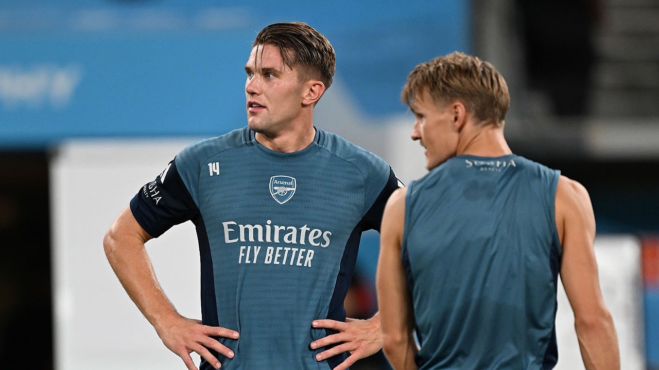 Mikel Arteta memuji kombinasi Viktor Gyokeres dan Martin Odegaard