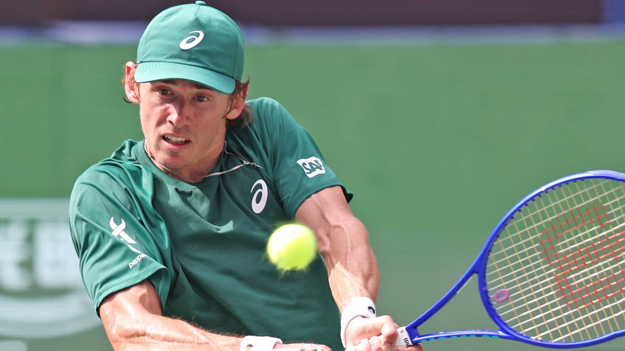 Performa Beringas Antar Alex De Minaur Loncati Rintangan Pertama Di Shanghai