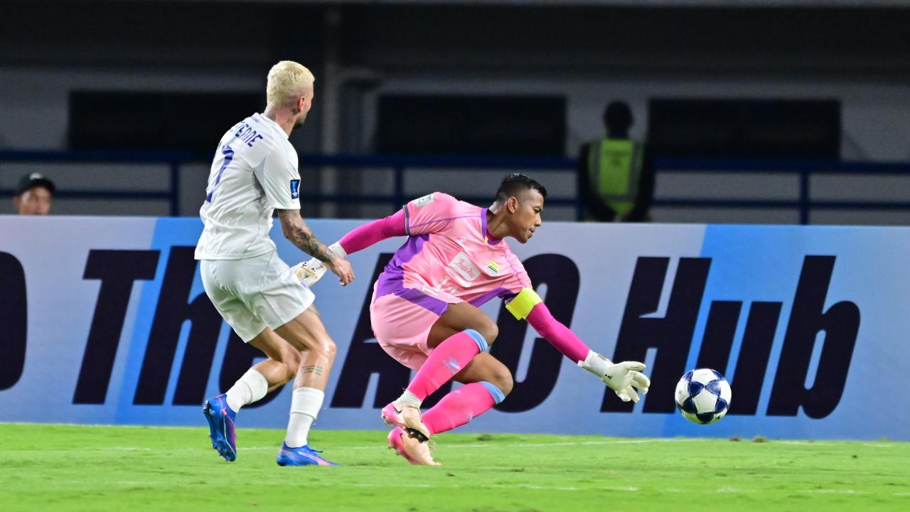 Kiper Persib, Teja Paku Alam