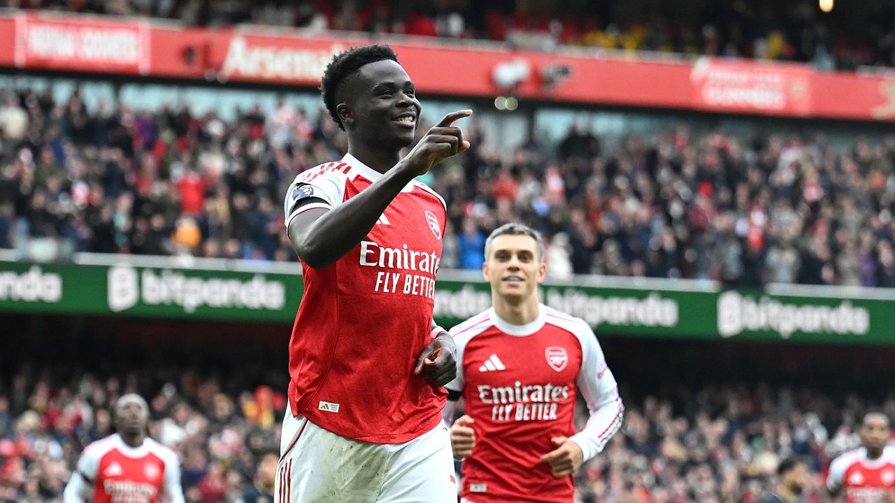 Bukayo Saka menambah koleksi golnya bersama Arsenal