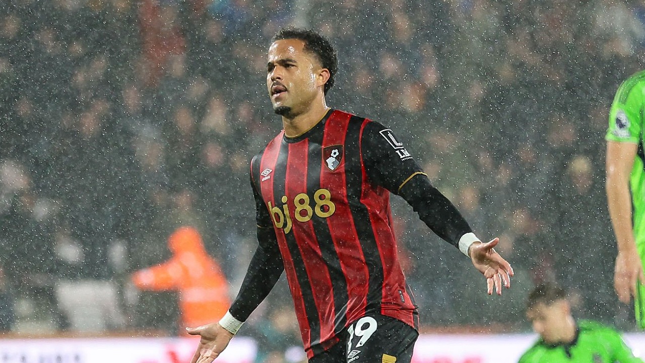 Justin Kluivert mengisnpirasi kemenangan Bournemouth atas Fulham, Sabtu (4/10)