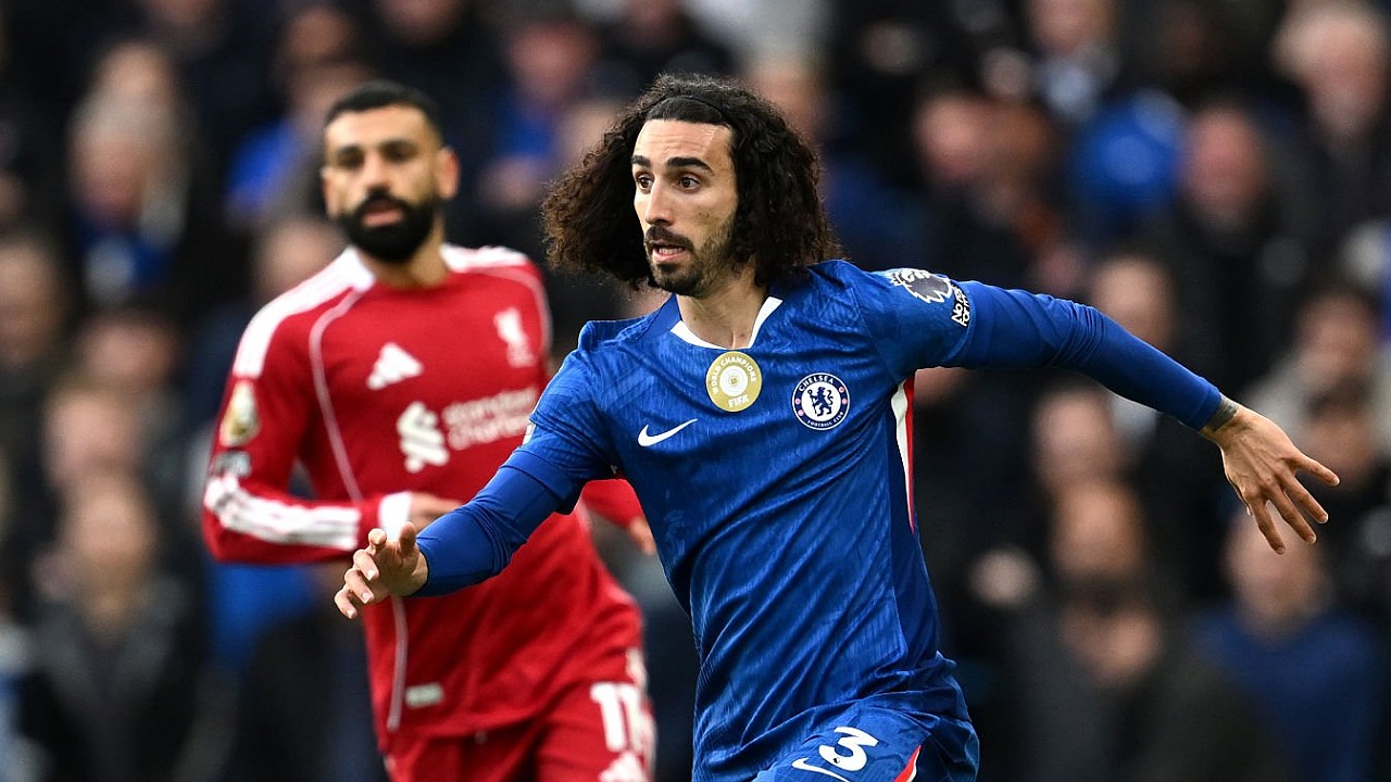 Bek kiri Chelsea, Marc Cucurella