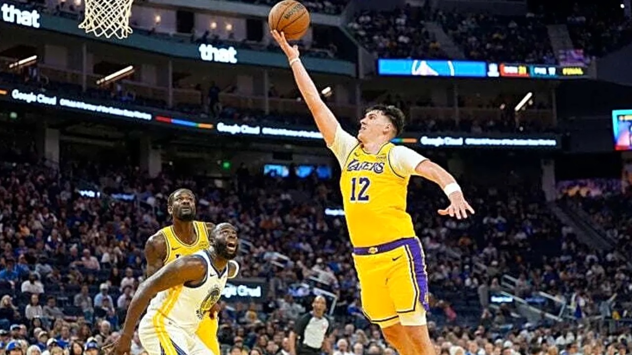 JJ Redick Apresiasi Penampilan Dilakukan Jake LaRavia