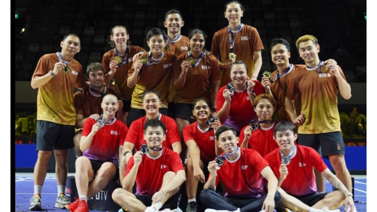Tim Hurricanes Kampiun BDMNTN-XL Jakarta 2025
