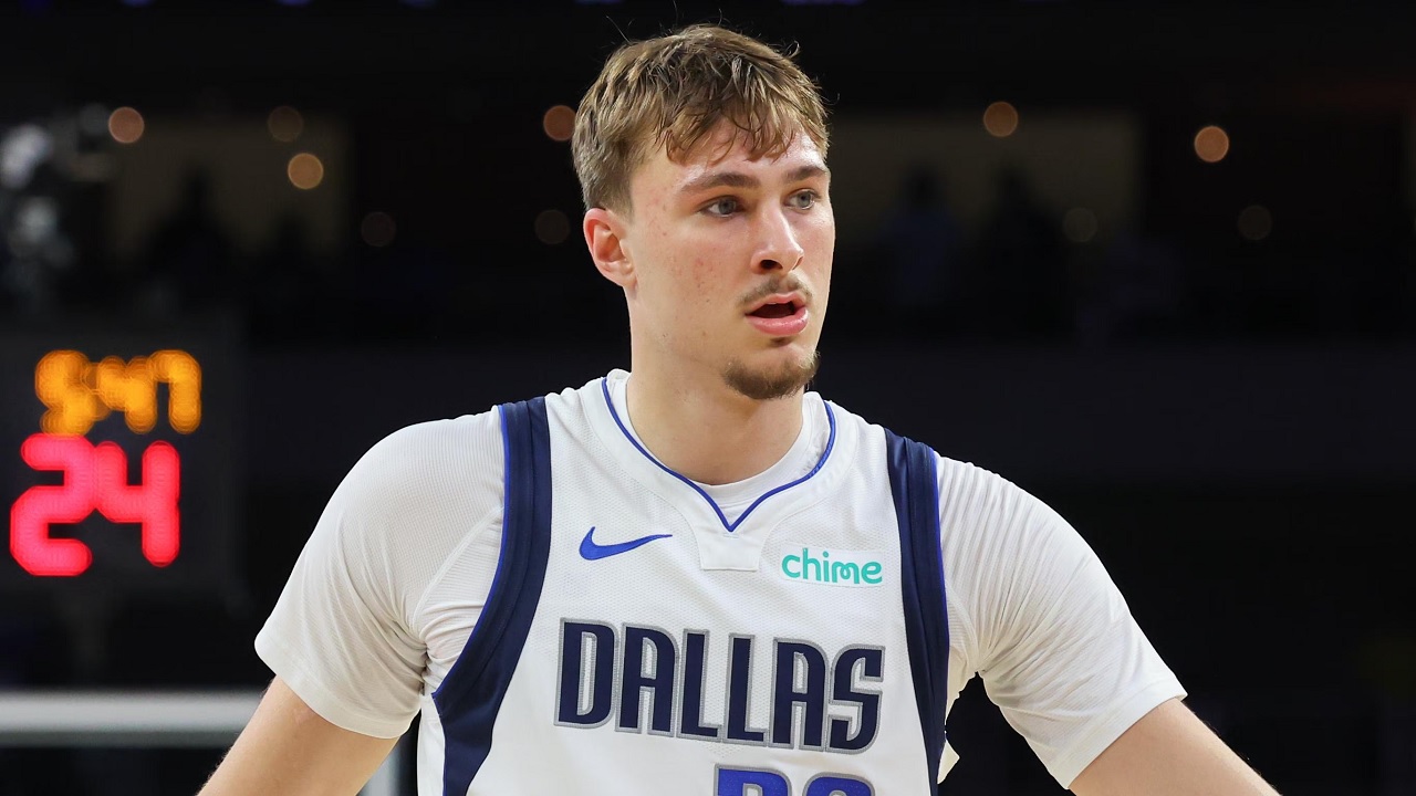 Cooper Flagg manfaatkan laga pramusim untuk sesuaikan diri dengan permainan level NBA.