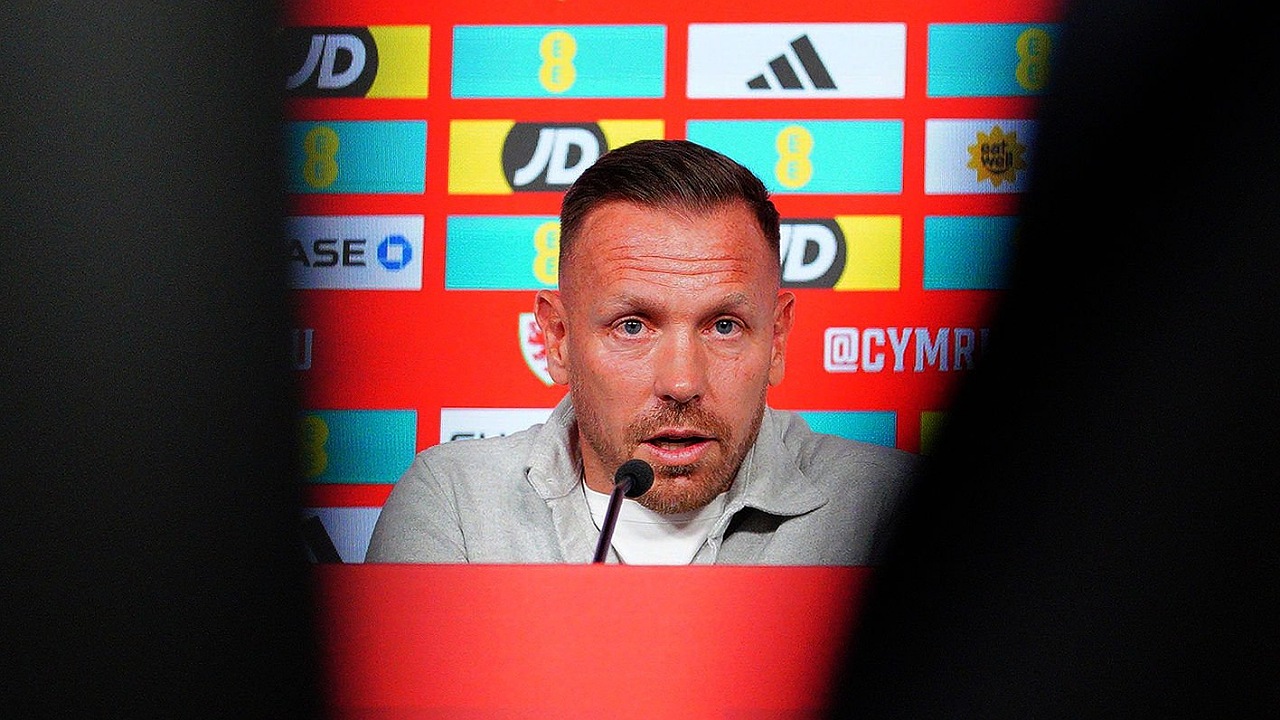 Pelatih Wales, Craig Bellamy