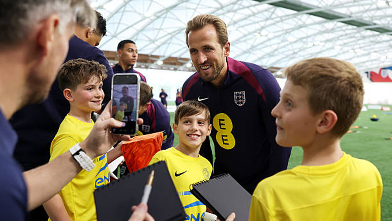 Enggan Balik ke Premier League, Harry Kane Mau Bertahan di Bayern Munich