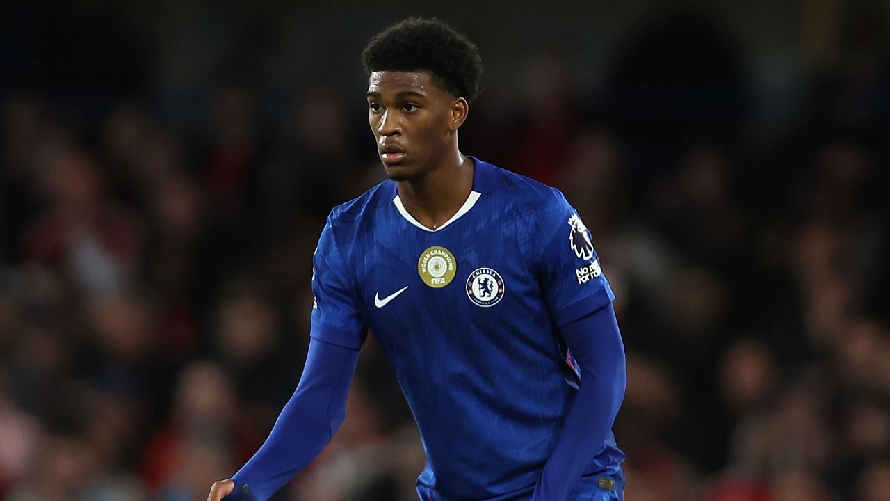 Bek muda Chelsea, Josh Acheampong