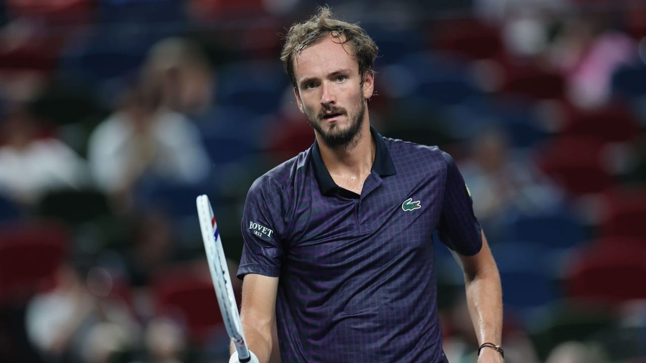 Daniil Medvedev Paparkan Mengapa Ia Frustasi Meski Menangkan Laga Di Shanghai
