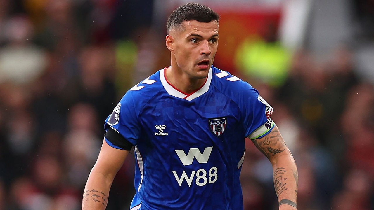 Granit Xhaka jadi andalan Regis Le Bris di Sunderland