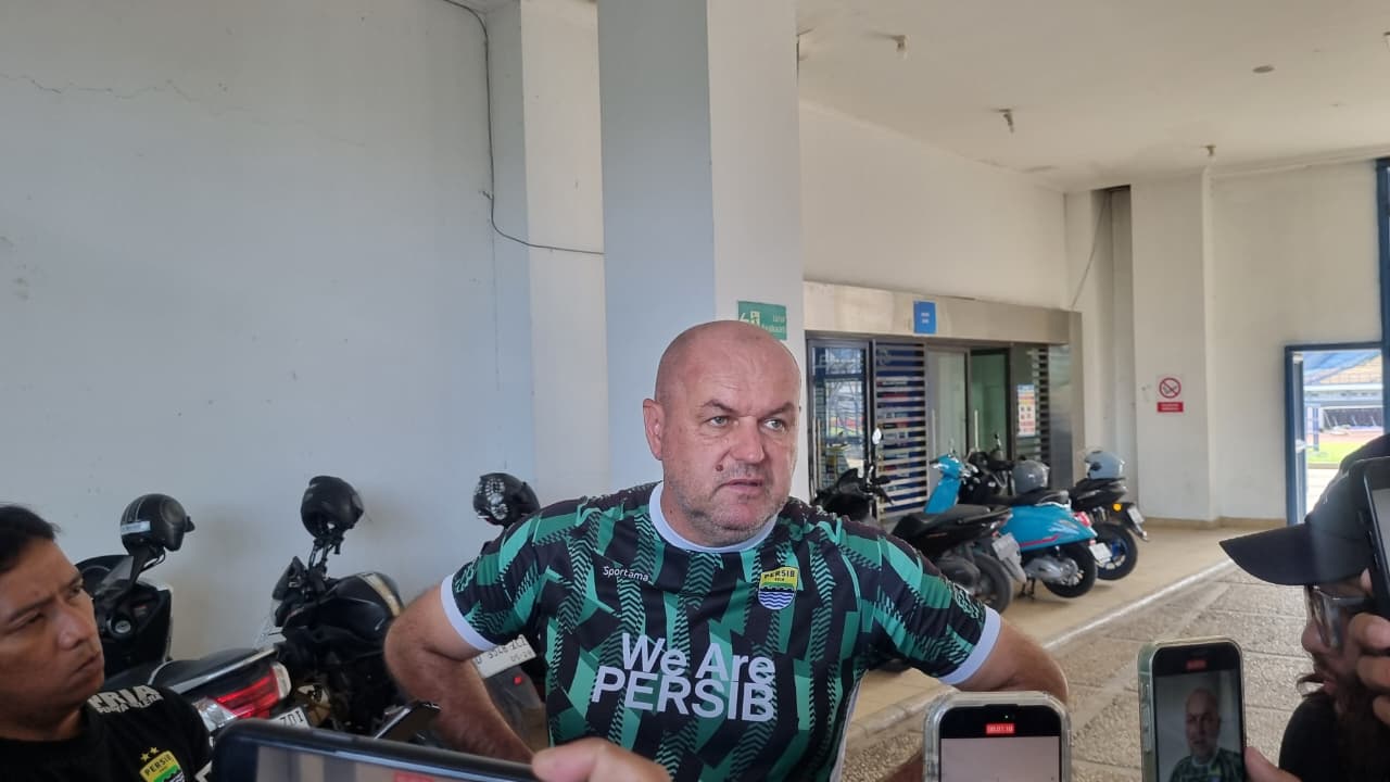 Pelatih Persib, Bojan Hodak