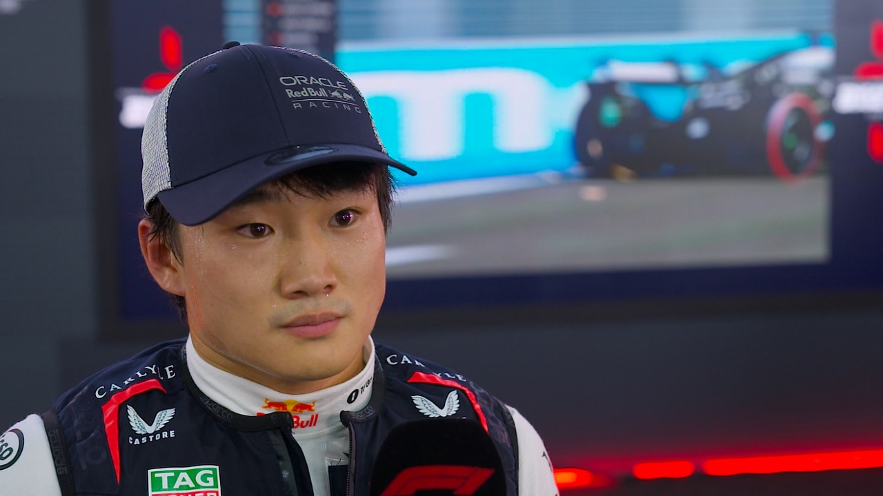 Yuki Tsunoda sesalkan start buruknya di GP Singapura.