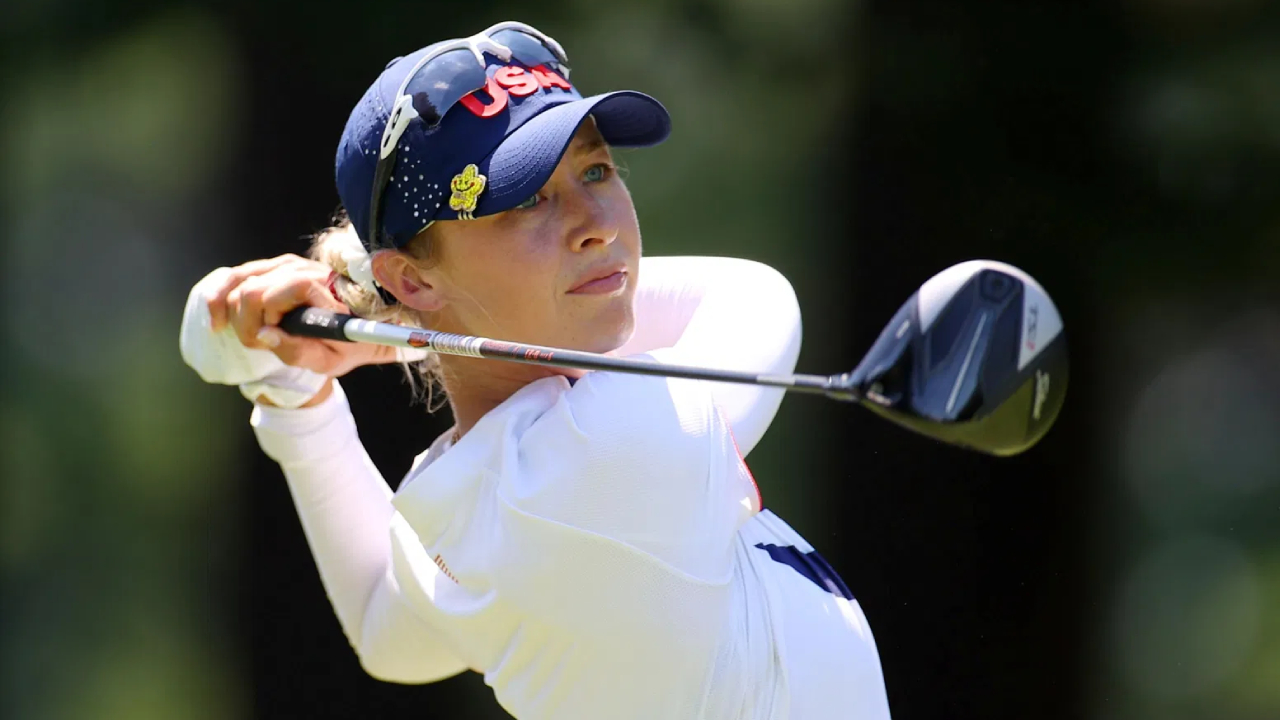 Di usia 27 tahun, Nelly Korda menjalani musim 2025 yang melelahkan setelah musim 2024 yang dominan di mana ia meraih tujuh gelar, termasuk satu gelar major. (Foto: AP)